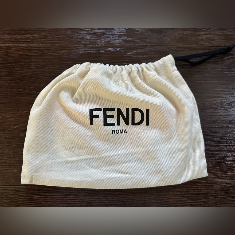Fendi Monster Clutch/Wallet - Picture 4 of 4
